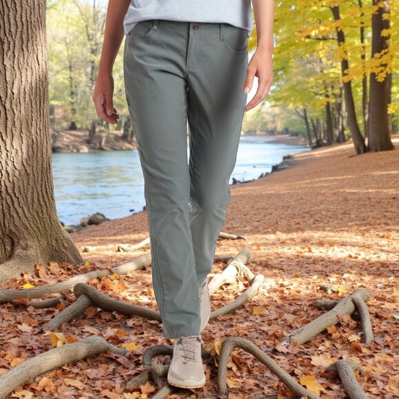 Kuhl Trekr Hiking Pant in Pine 10 - Picture 1 of 11